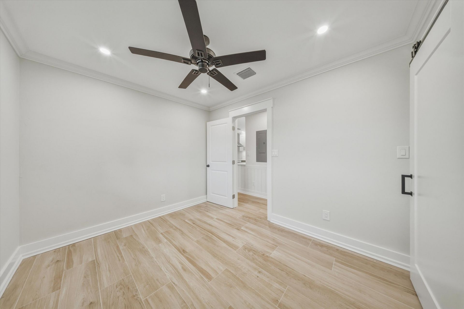 123 Venetian Way, Sugarloaf, FL 33042 Photo