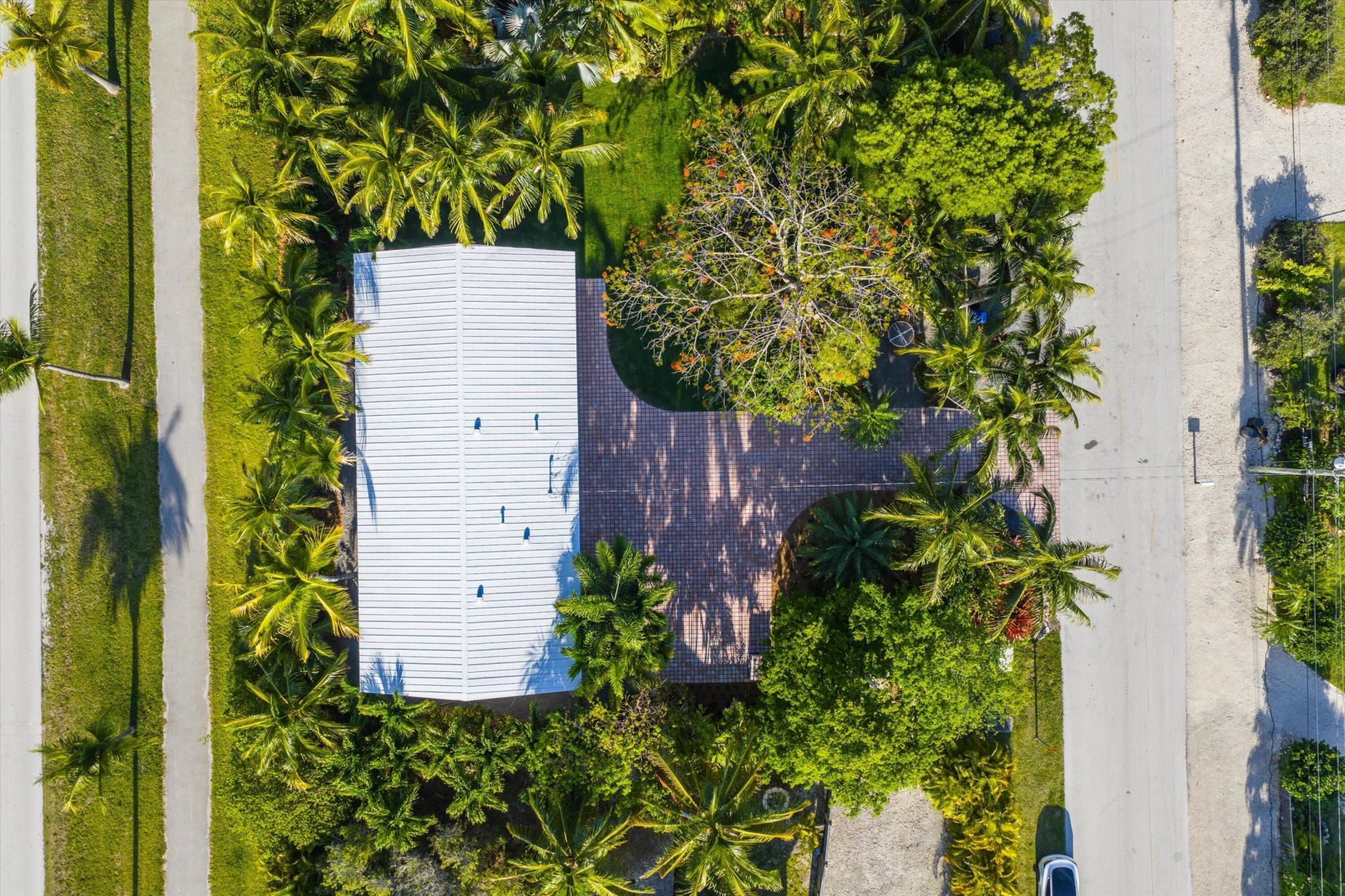 123 Venetian Way, Sugarloaf, FL 33042 Photo