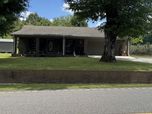 1898 Hwy 237, Phil Campbell, AL 35581