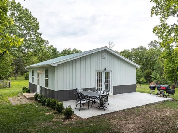 110 Goshen Road , Leslie, MO 63056