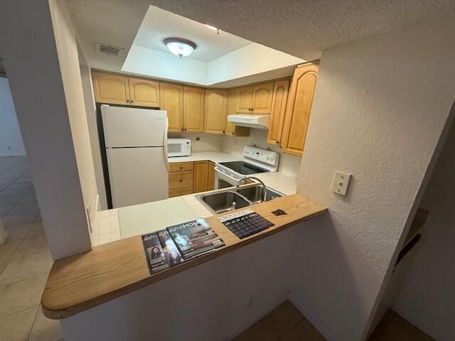 1500 SE Royal Green Circle, Unit 203, Port Saint Lucie, FL 34952 Photo