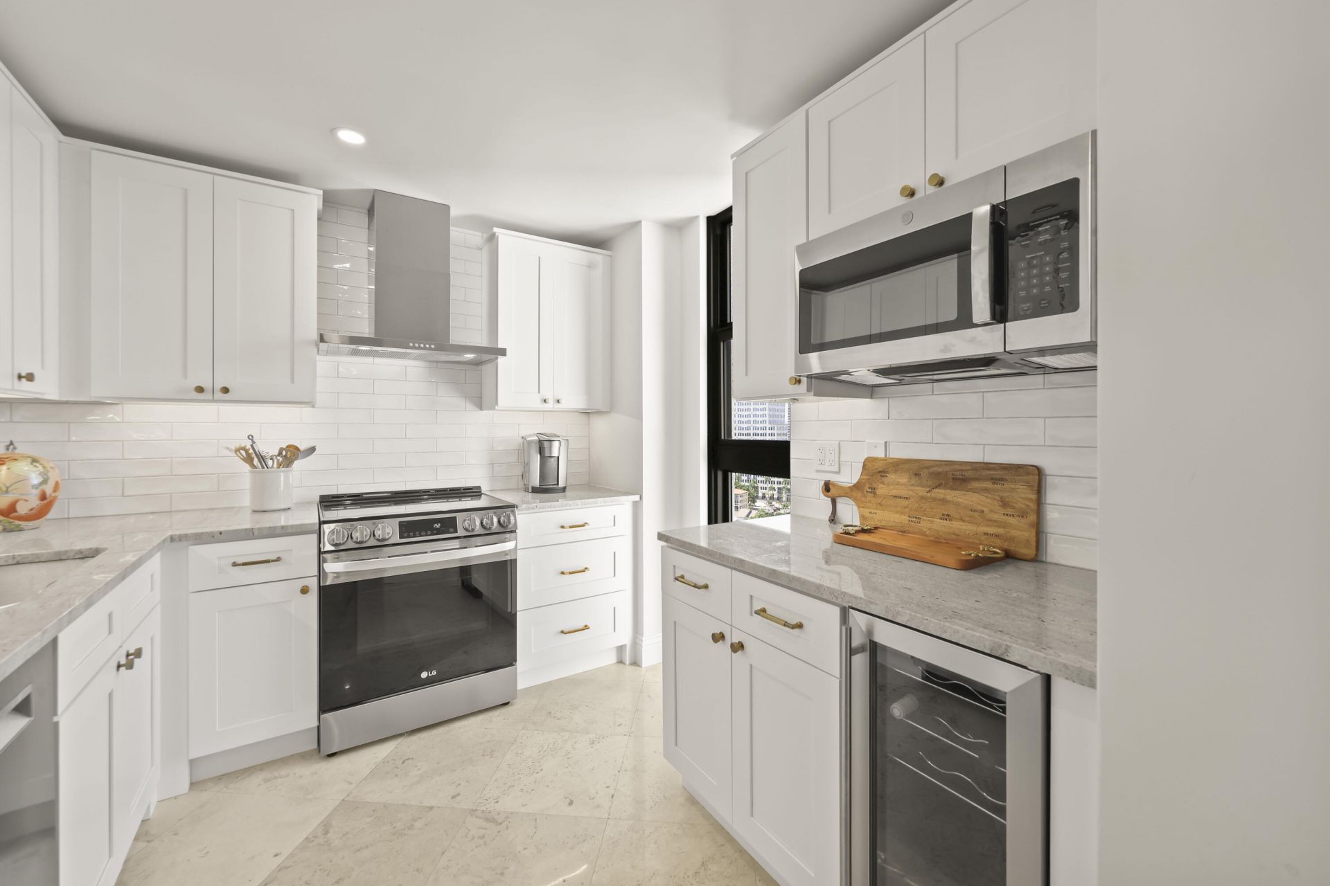 1200 S Flagler Drive, Unit 1906, West Palm Beach, FL 33401 Photo