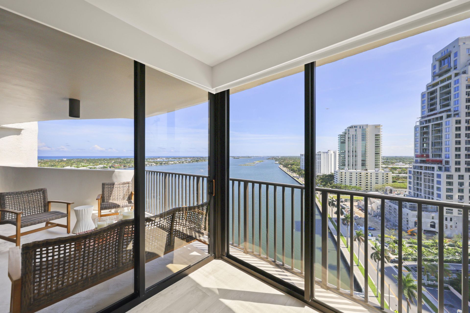 1200 S Flagler Drive, Unit 1906, West Palm Beach, FL 33401 Photo
