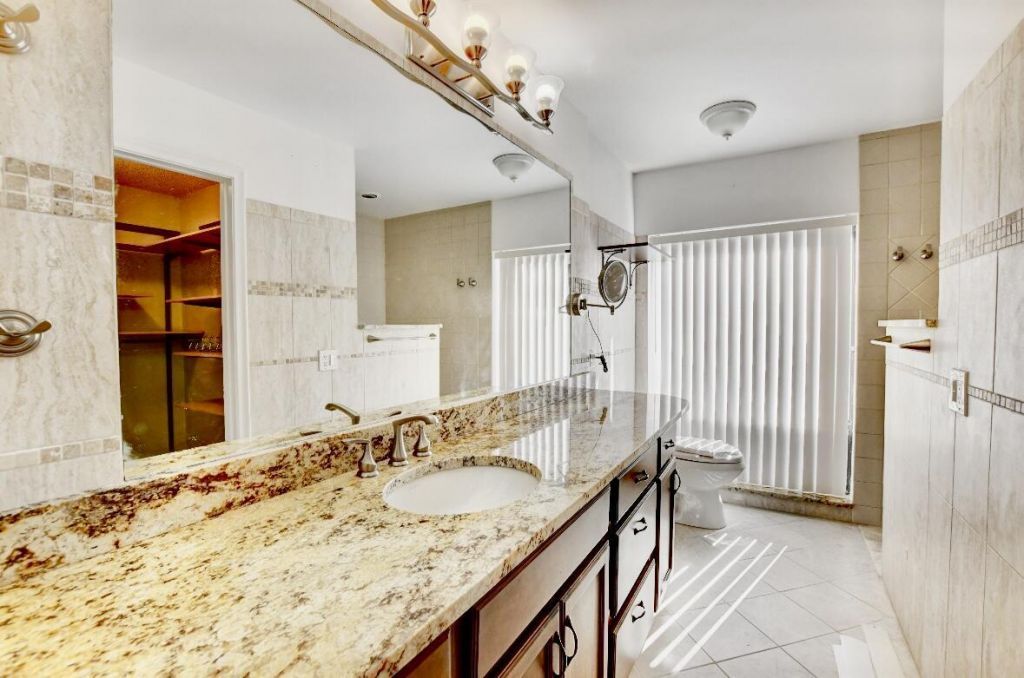 17768 Maplewood Drive, Boca Raton, FL 33487 Photo