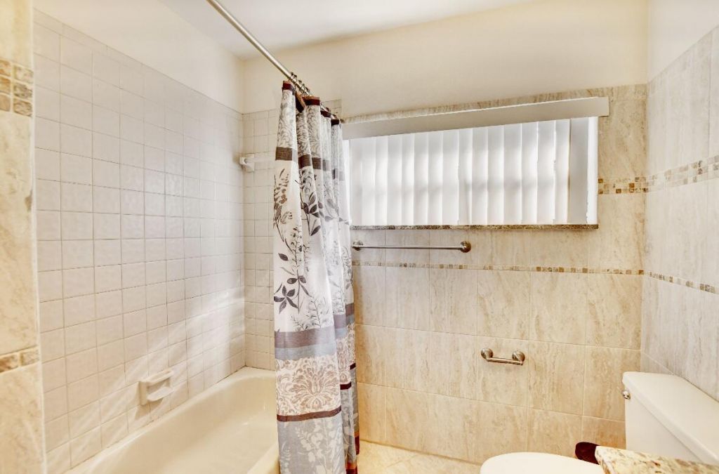 17768 Maplewood Drive, Boca Raton, FL 33487 Photo