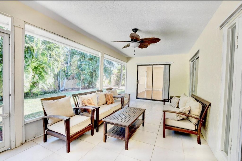 17768 Maplewood Drive, Boca Raton, FL 33487 Photo