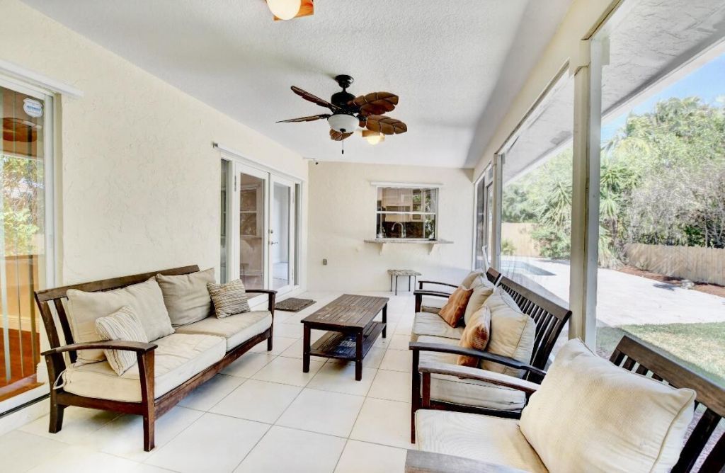 17768 Maplewood Drive, Boca Raton, FL 33487 Photo
