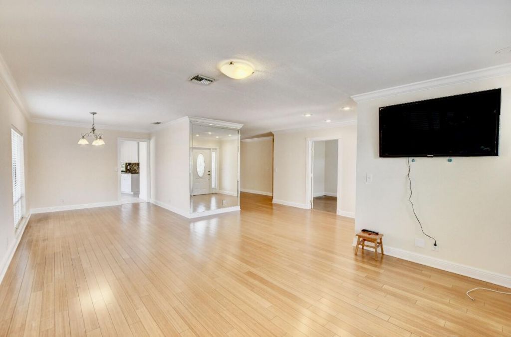 17768 Maplewood Drive, Boca Raton, FL 33487 Photo