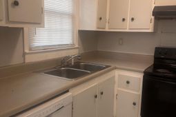 4403 Lakeside Dr.  photo 4