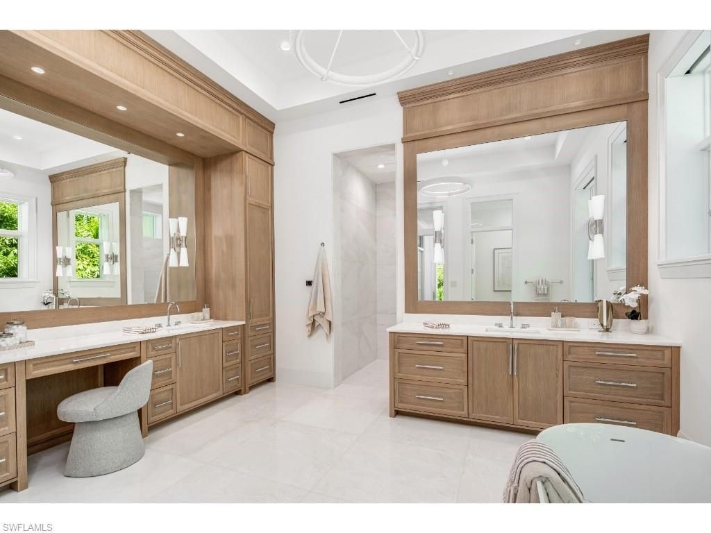 725 Pectin Rd , Naples, FL 34102 Photo