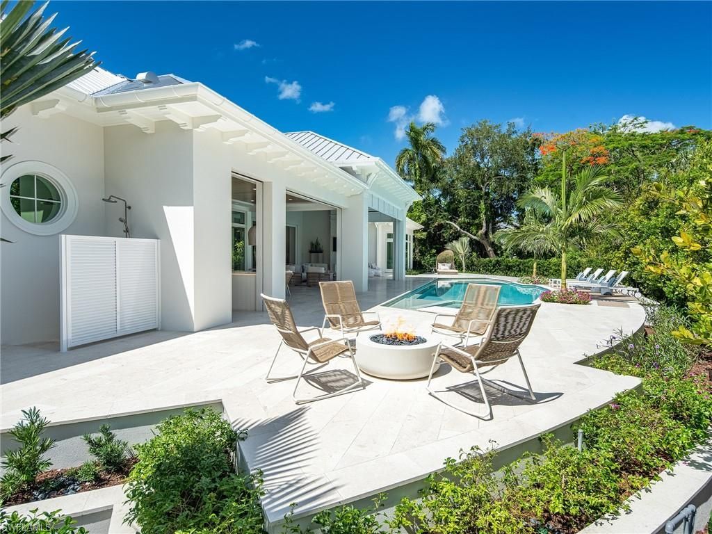 725 Pectin Rd , Naples, FL 34102 Photo