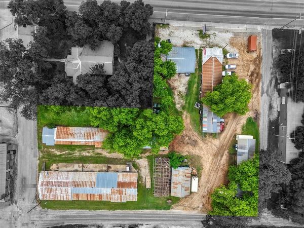 214 N High Street , San Saba, TX 76877