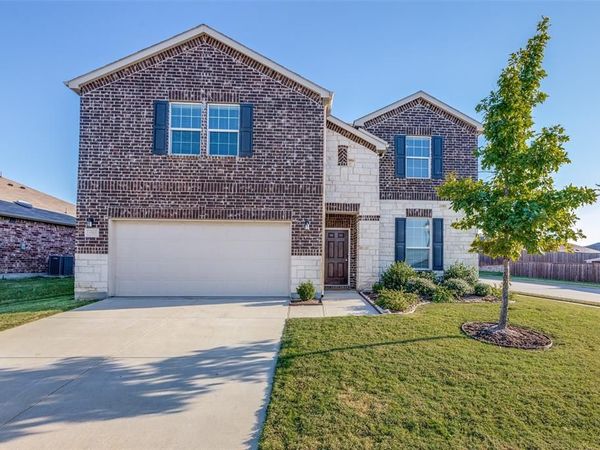 1700 Vernon Drive, Aubrey, TX 76227