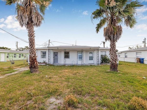 30 LYNN WAY , MADEIRA BEACH, FL 33708