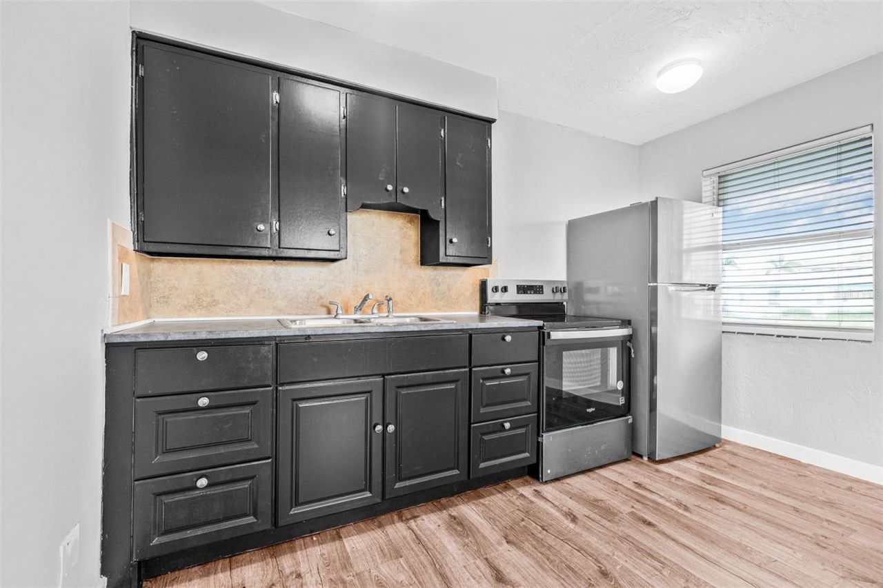 30 Lynn Way , Madeira Beach, FL 33708 Photo