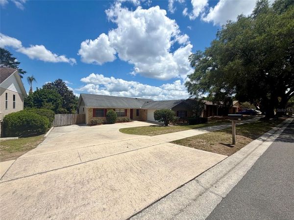 37 HOLLOW BRANCH ROAD , APOPKA, FL 32703