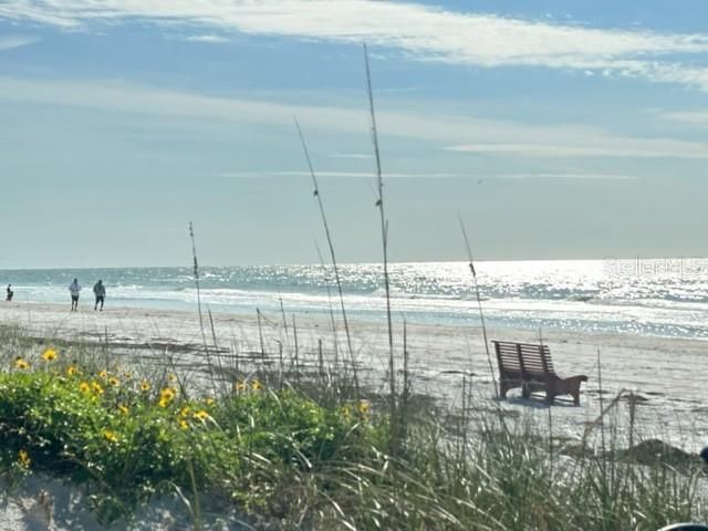 10 158th Avenue, Redington Beach, FL 33708 Photo