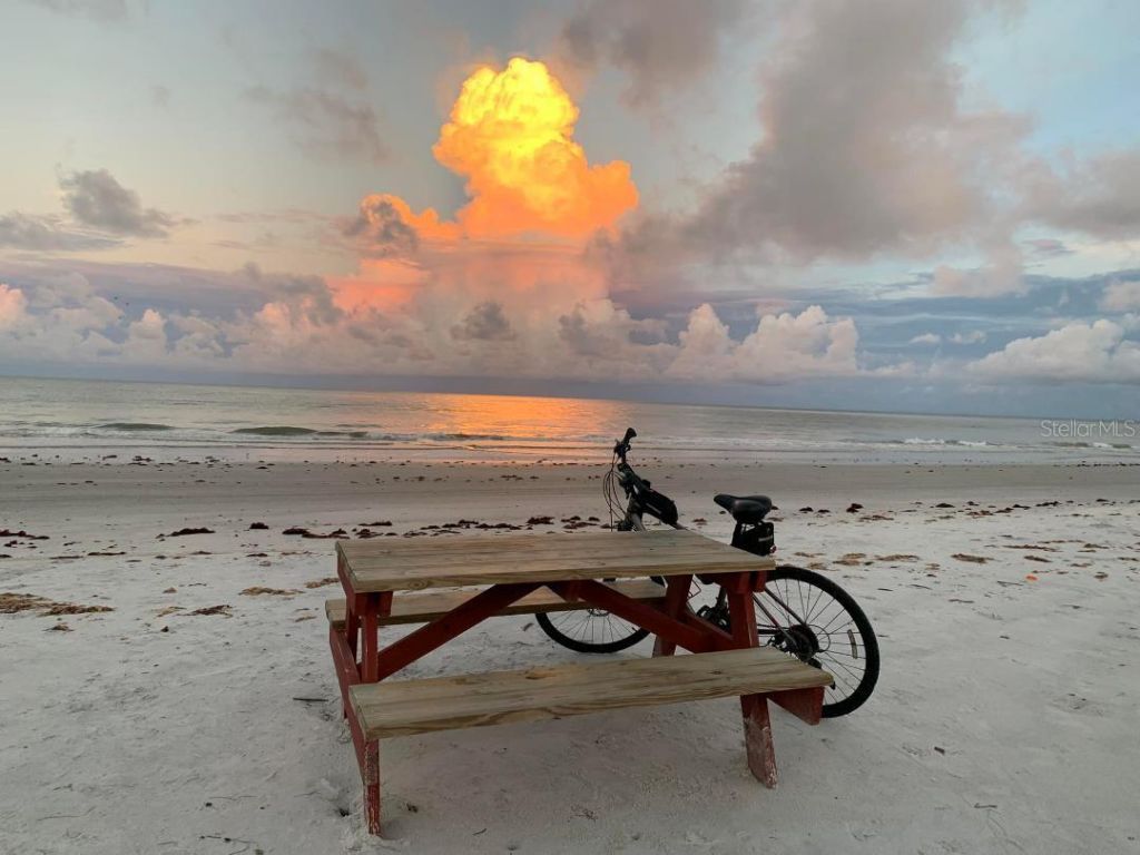 10 158th Avenue, Redington Beach, FL 33708 Photo
