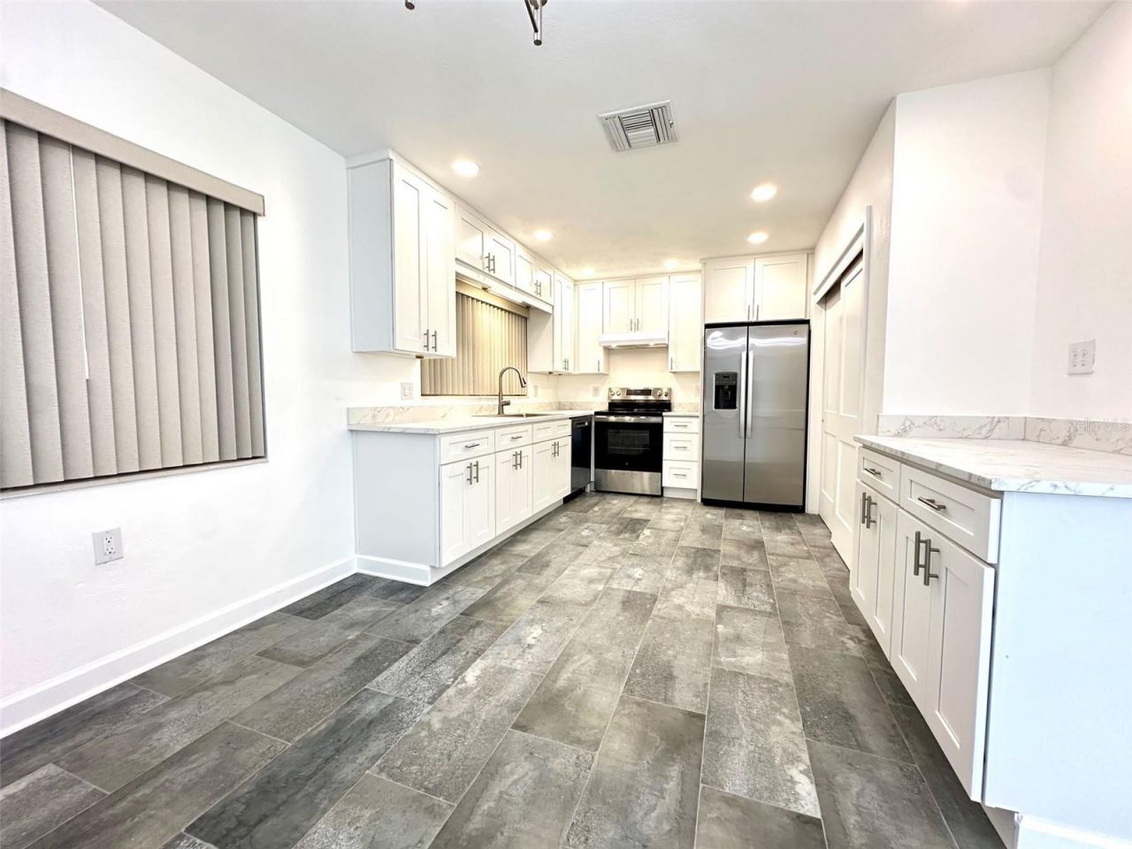 10 158th Avenue, Redington Beach, FL 33708 Photo