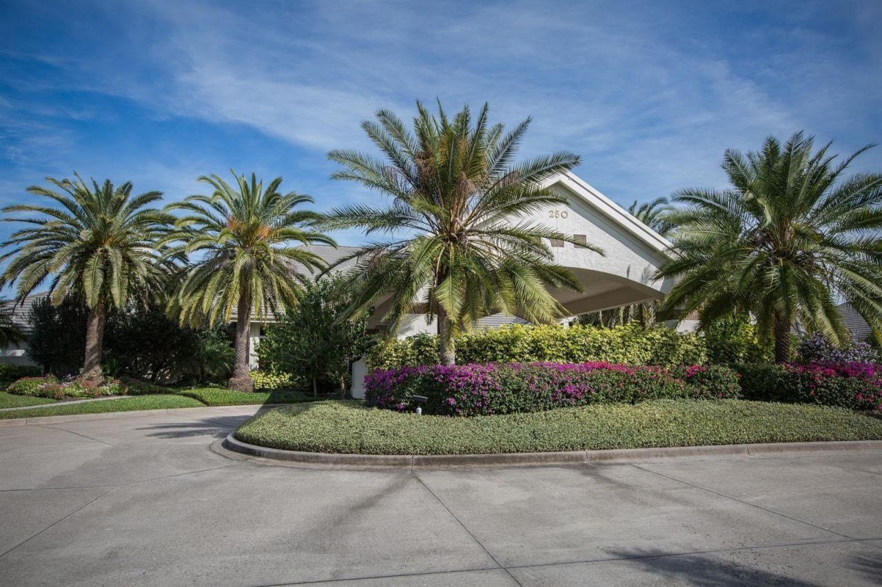 535 Fallbrook Drive, Venice, FL 34292 Photo