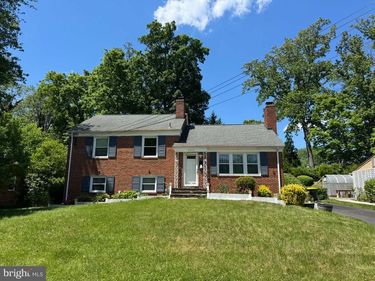 5313 EASTON DRIVE , SPRINGFIELD, VA 22151