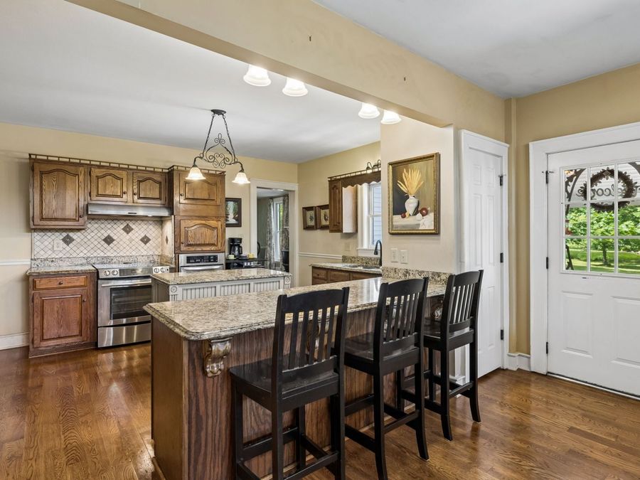 Property Image 6