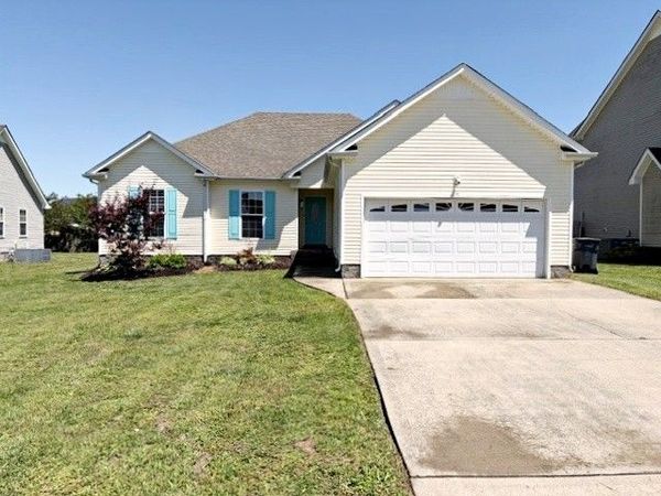 3797 N Jot Dr , Clarksville, TN 37040