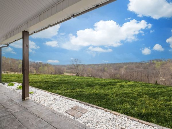 1043 Murphy Hollow Road , Vanleer, TN 37181