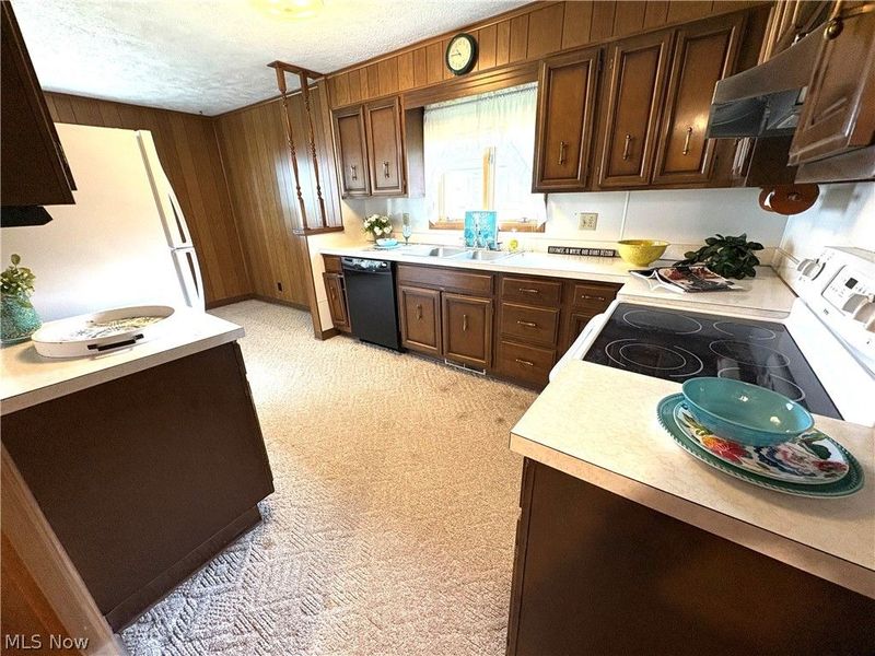 446 Sinclair Avenue, Yorkville, OH 43971 Photo 11