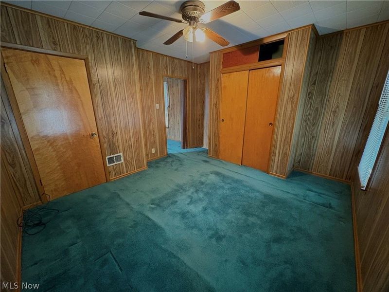 446 Sinclair Avenue, Yorkville, OH 43971 Photo 18