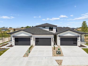 18104 Cooper Street , Gretna, NE 68028