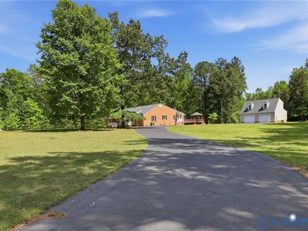 19001 Duval Road , Moseley, VA 23120