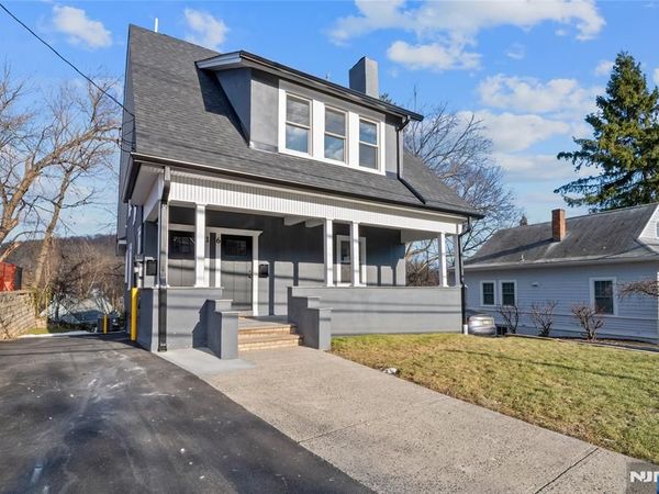 16 Old Short Hills Road, MILLBURN, NJ 07041