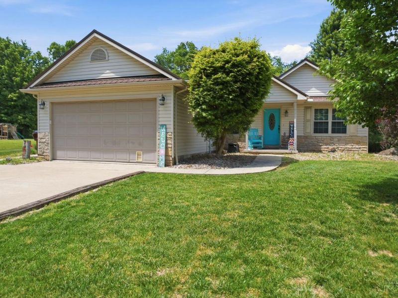 113 Montana Drive, Jackson Twp, OH 45171 Photo 2