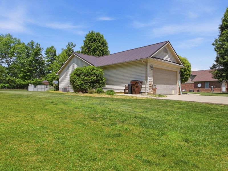 113 Montana Drive, Jackson Twp, OH 45171 Photo 5