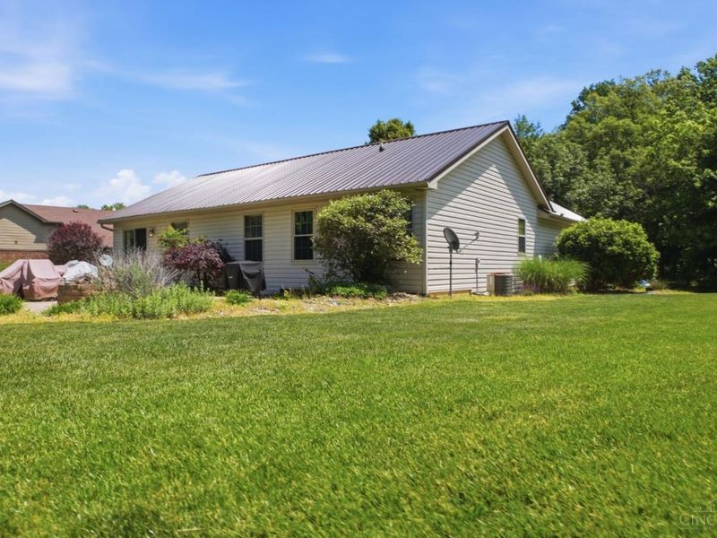 113 Montana Drive, Jackson Twp, OH 45171 Photo 9