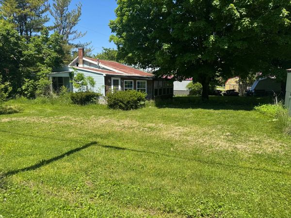 2966 Church Street , South Salem, OH 45681