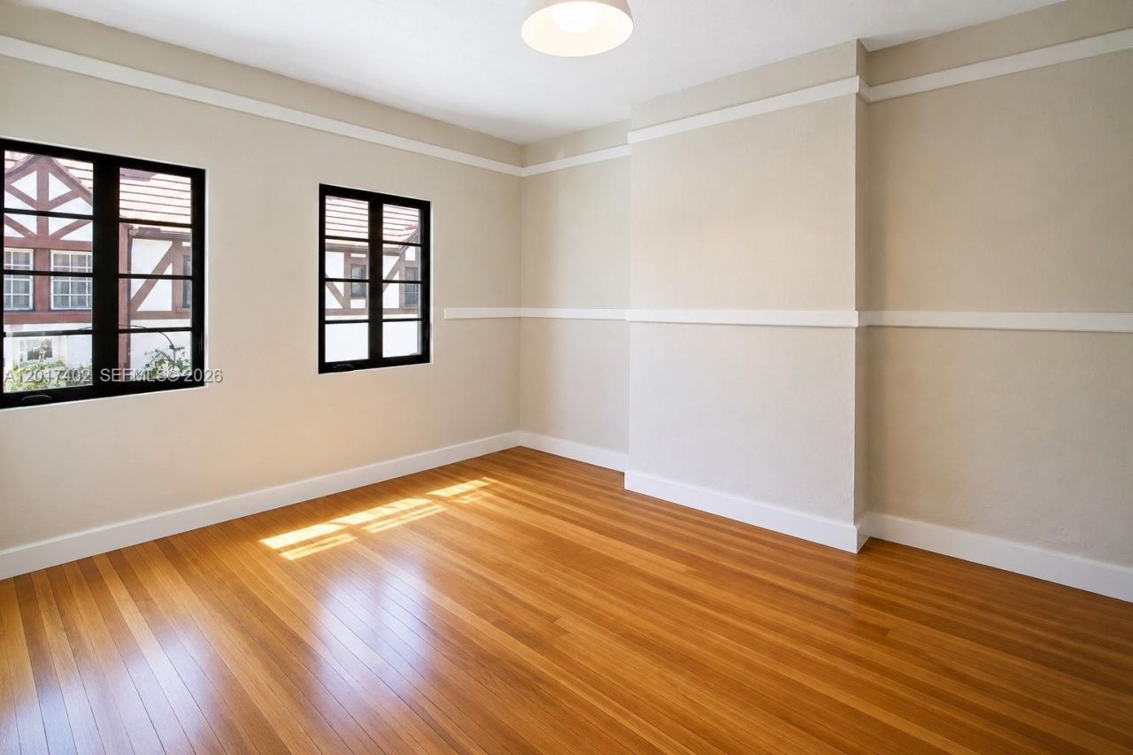 405 Viscaya Ave, Unit 405, Coral Gables, FL 33134 Photo