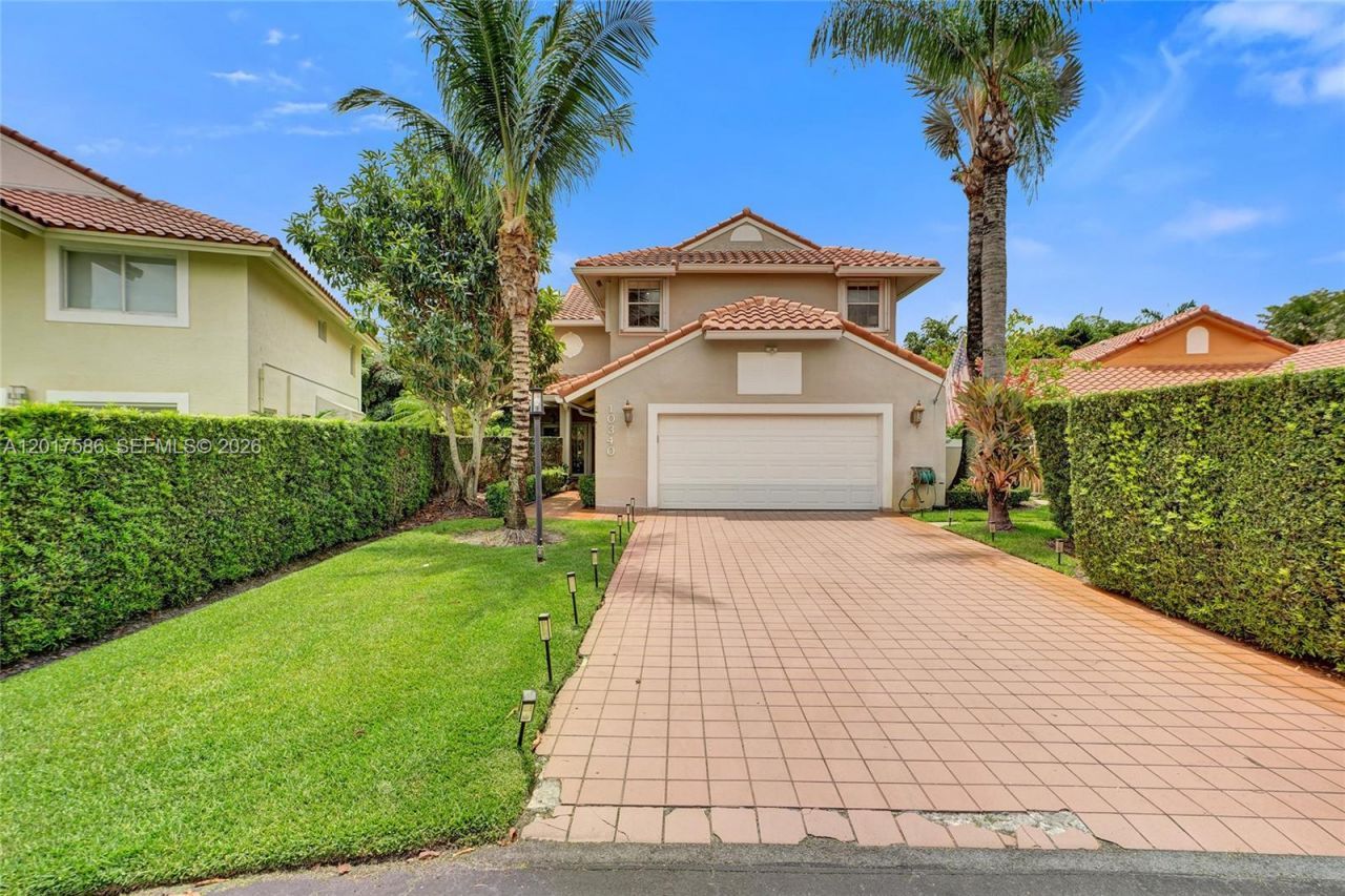 10340 NW 46th Ter, Doral, FL 33178 Photo