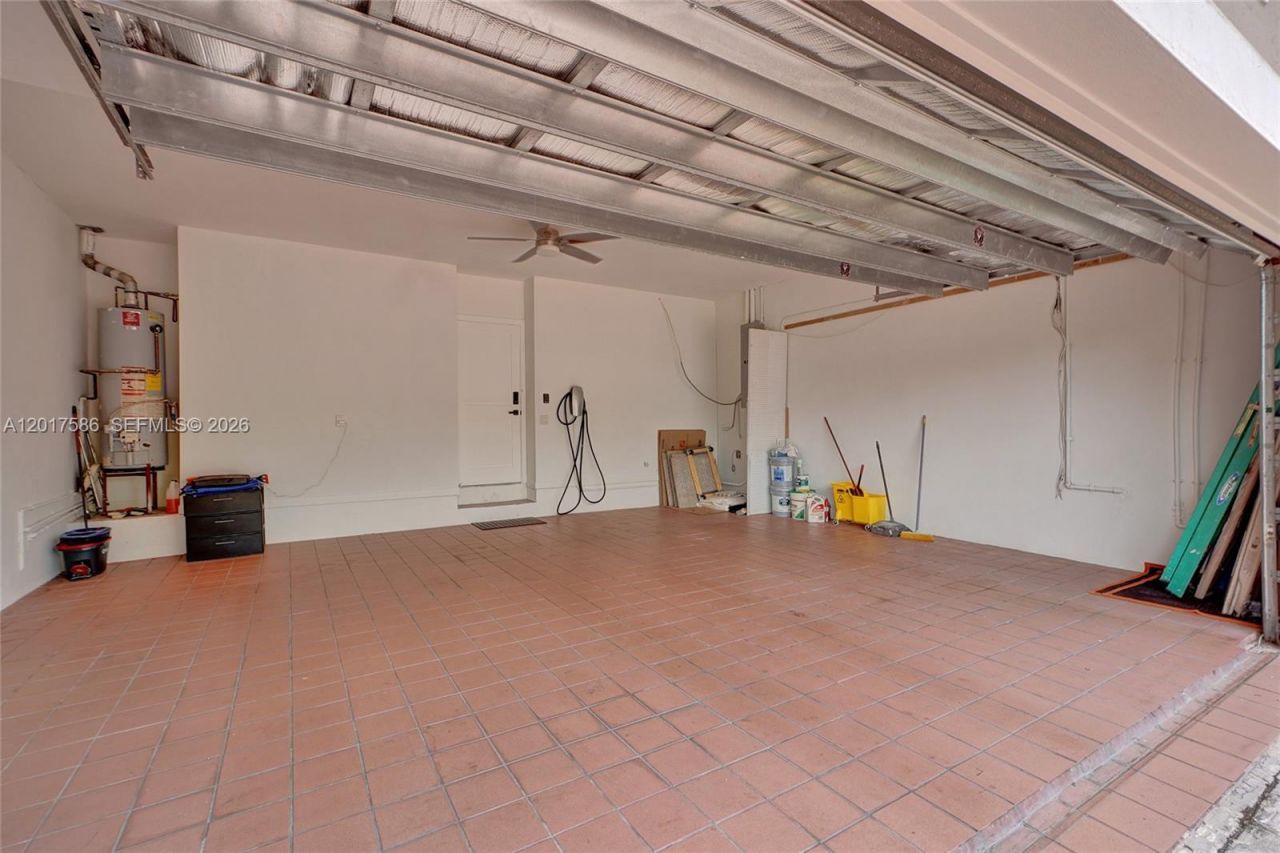 10340 NW 46th Ter, Doral, FL 33178 Photo