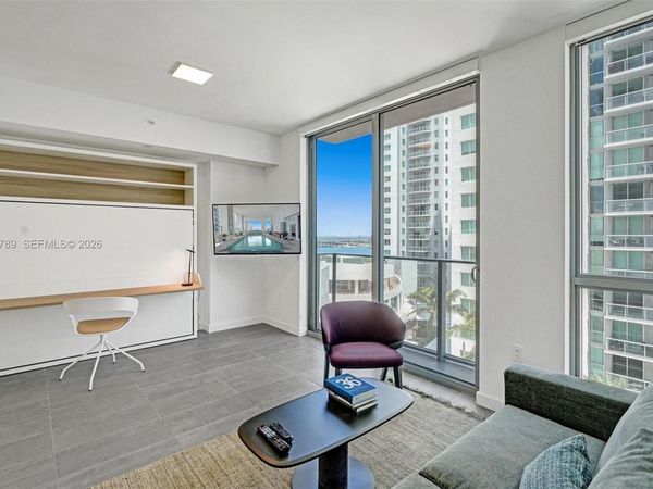 227 NE 2nd St, Unit 1610, Miami, FL 33132