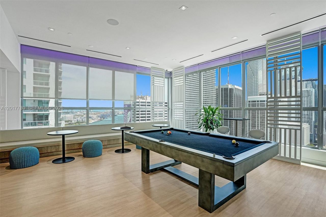 227 NE 2nd St, Unit 1610, Miami, FL 33132 Photo
