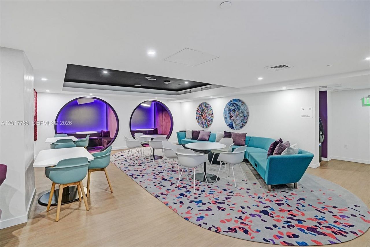 227 NE 2nd St, Unit 1610, Miami, FL 33132 Photo