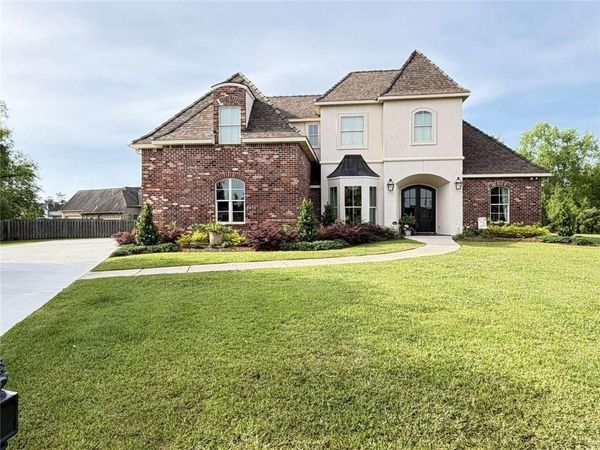905 PINE WILD Circle , Madisonville, LA 70447