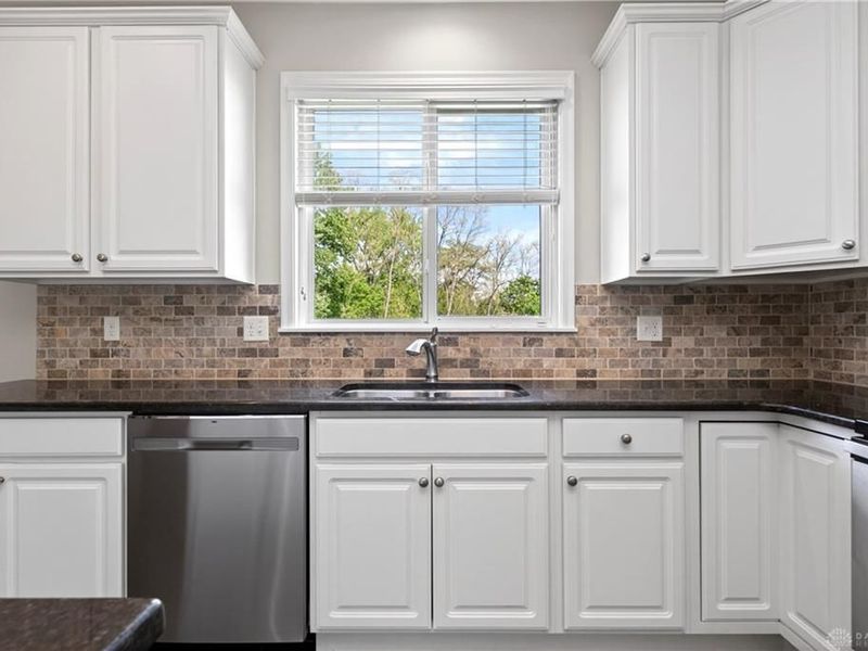 172 Willow Grove Drive, Springboro, OH 45066 Photo 11