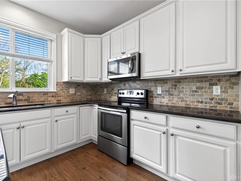 172 Willow Grove Drive, Springboro, OH 45066 Photo 12