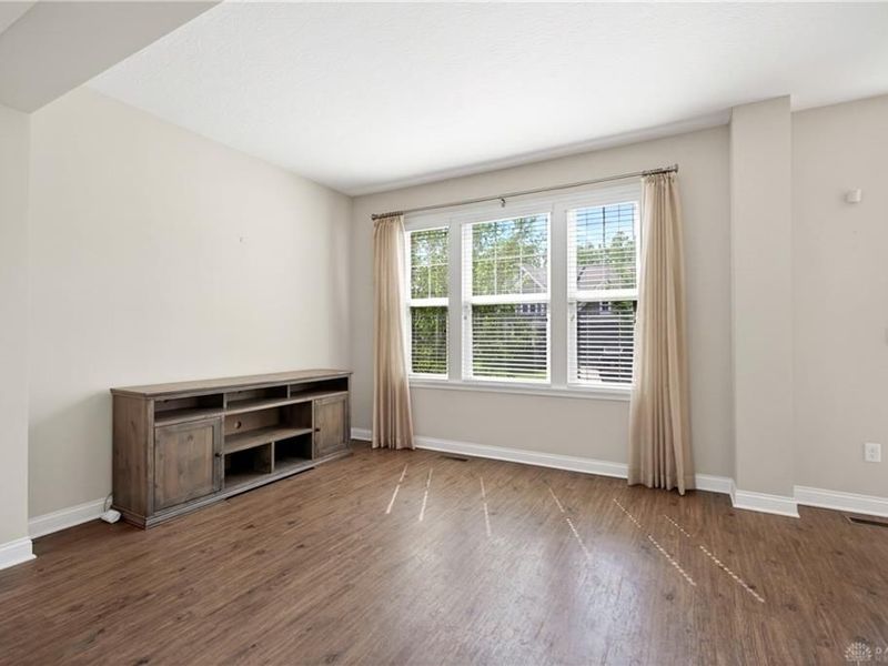 172 Willow Grove Drive, Springboro, OH 45066 Photo 5