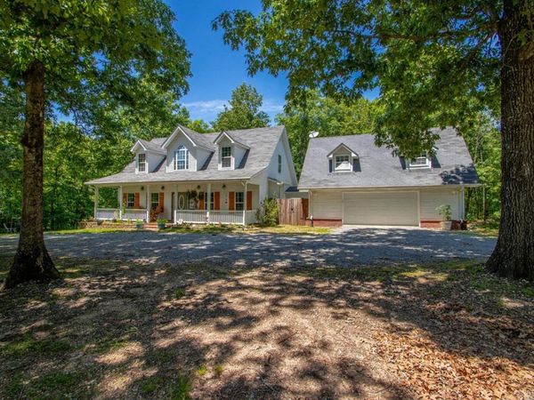 1500 Elmwood Road , Benton, AR 72015
