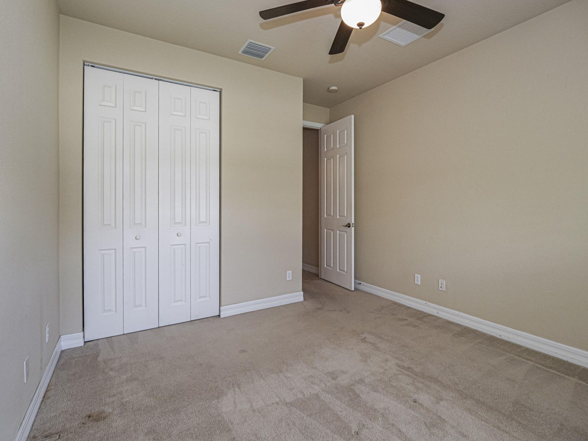 5561 57th Way, Vero Beach, FL 32967 Photo