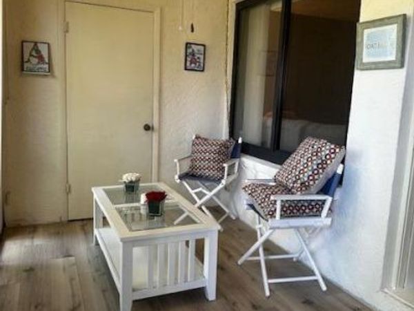 441 Pine Glen Lane, Unit C-2, Greenacres, FL 33463
